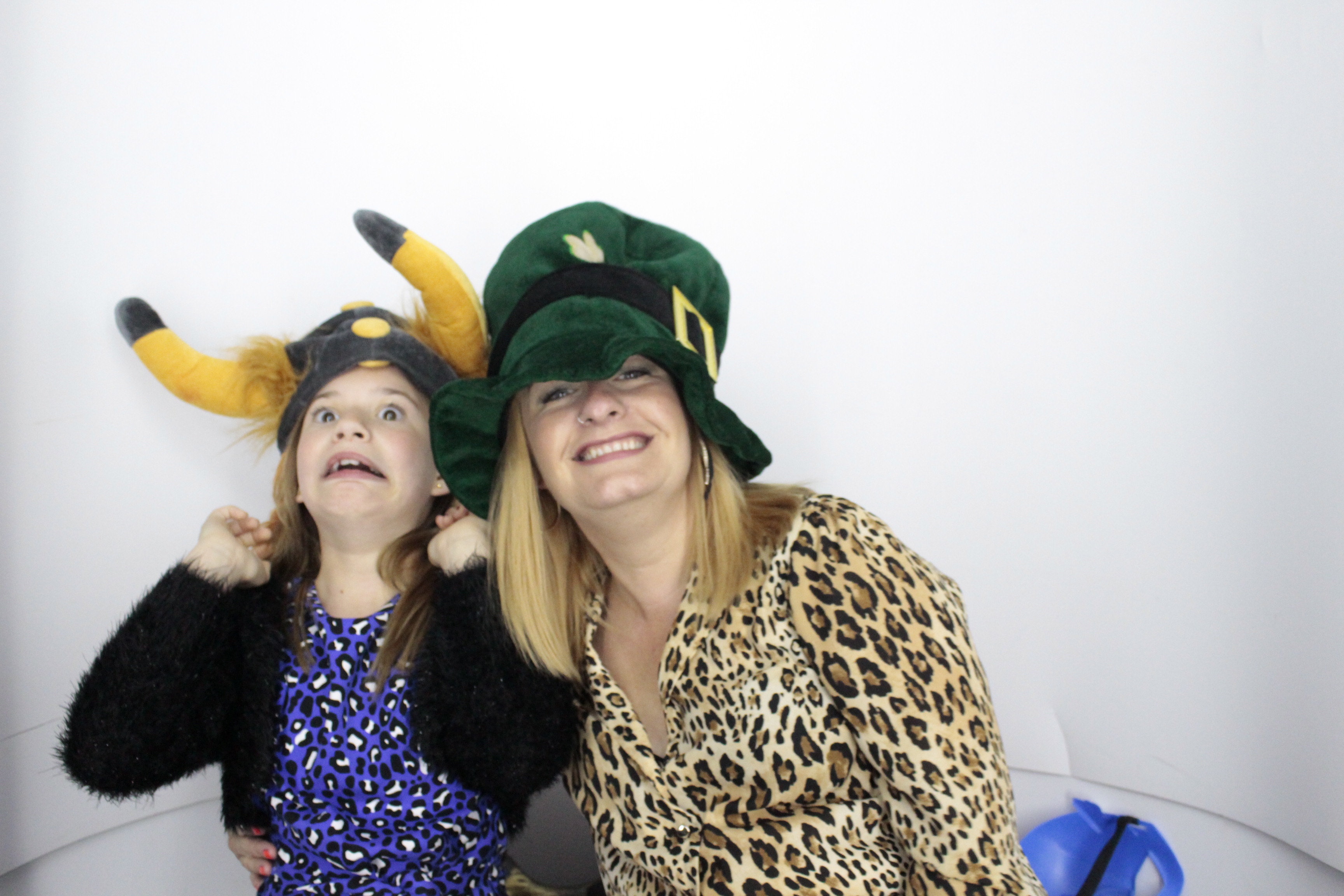 Mandy's 60th  Birthday Party | View more photos from the event at gallery.myphotoboothexperience.co.uk/u/MyPhotoBoothExperienceLtd/Mandys-60th-Birthday-Party